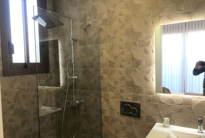 Image No.12-3 Bed Villa for sale