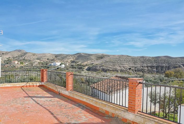 Image No.16-3 Bed Townhouse for sale