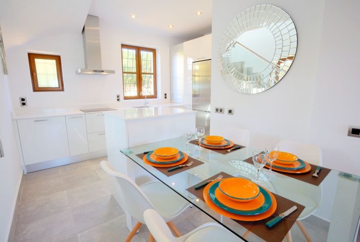 Image No.4-3 Bed Villa for sale