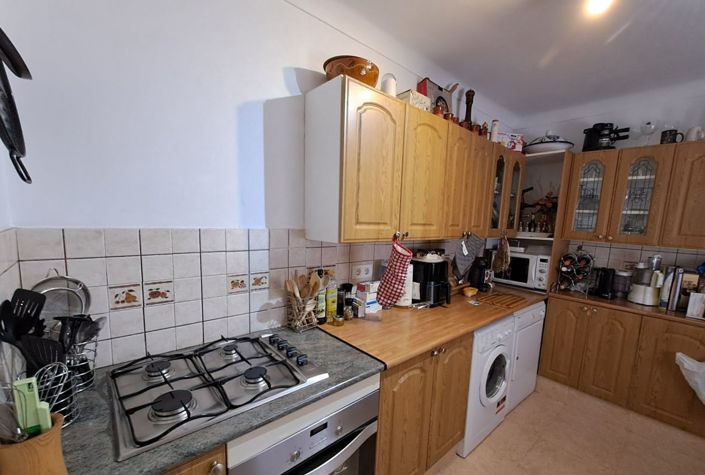 Image No.6-3 Bed Townhouse for sale