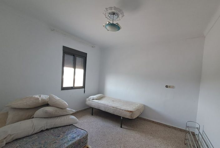 Image No.8-4 Bed Townhouse for sale