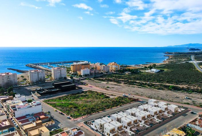 Image No.10-3 Bed Villa for sale