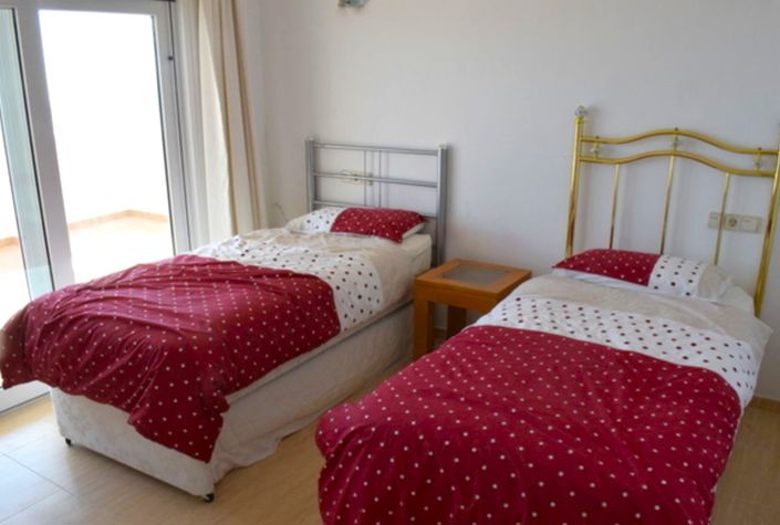 Image No.14-4 Bed Villa for sale