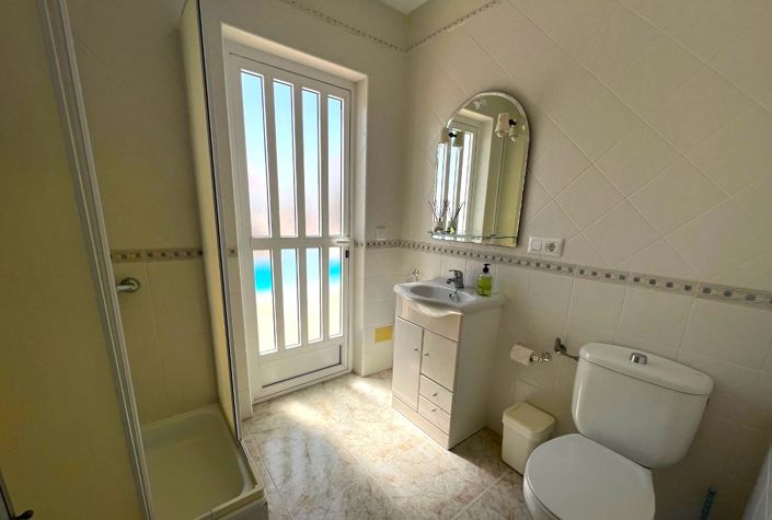 Image No.21-4 Bed Villa for sale