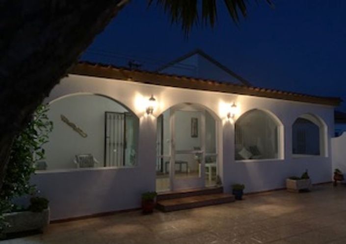 Image No.27-4 Bed Villa for sale