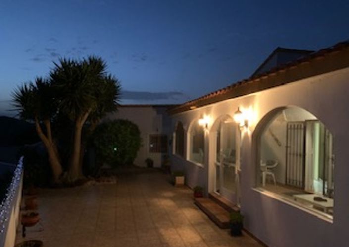 Image No.28-4 Bed Villa for sale