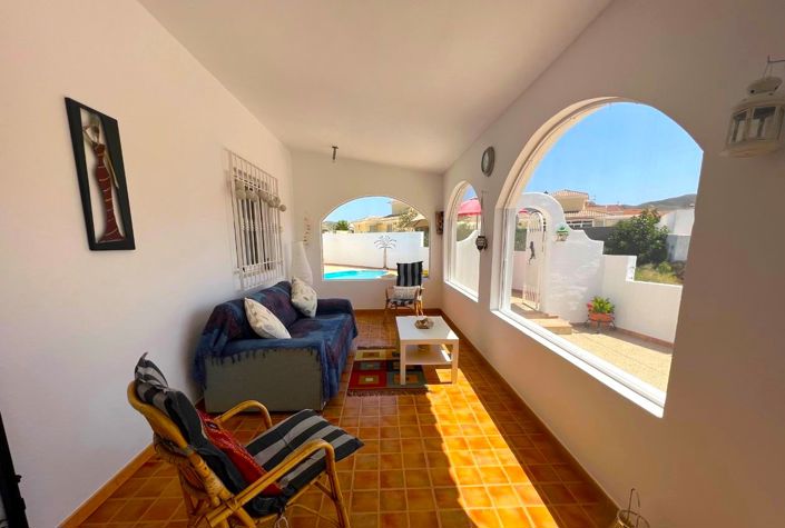 Image No.4-4 Bed Villa for sale