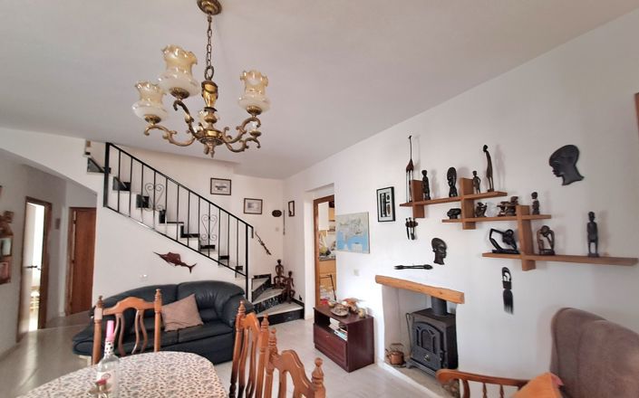 Image No.6-5 Bed Townhouse for sale