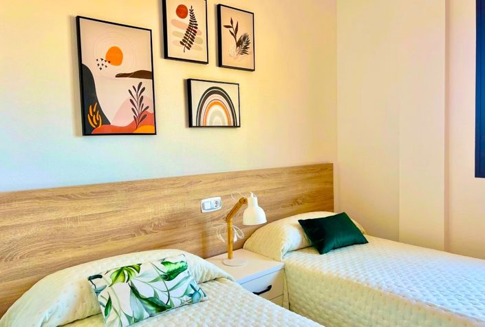 Image No.15-2 Bed Apartment for sale