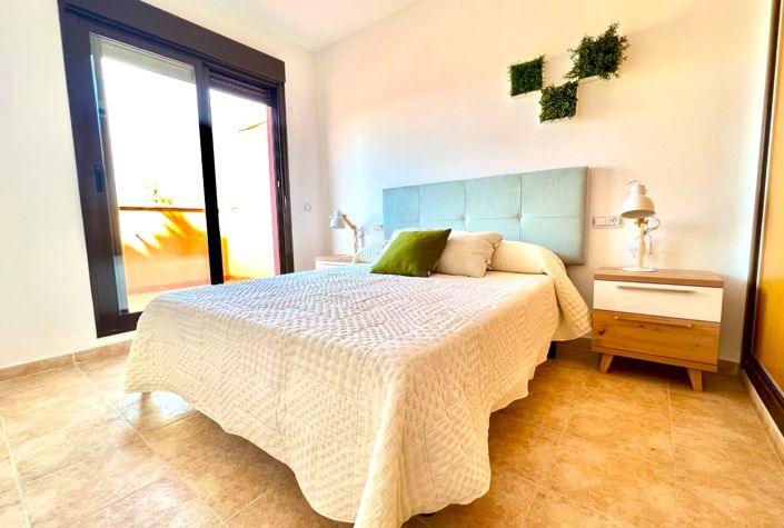 Image No.7-2 Bed Apartment for sale