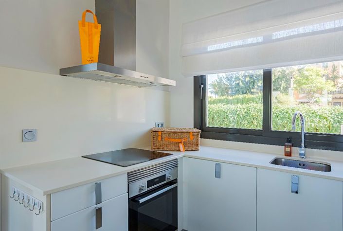 Image No.14-3 Bed Apartment for sale