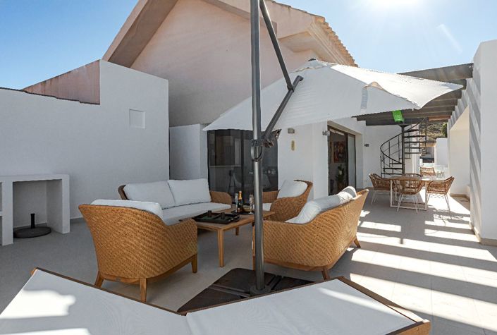 Image No.17-3 Bed Apartment for sale