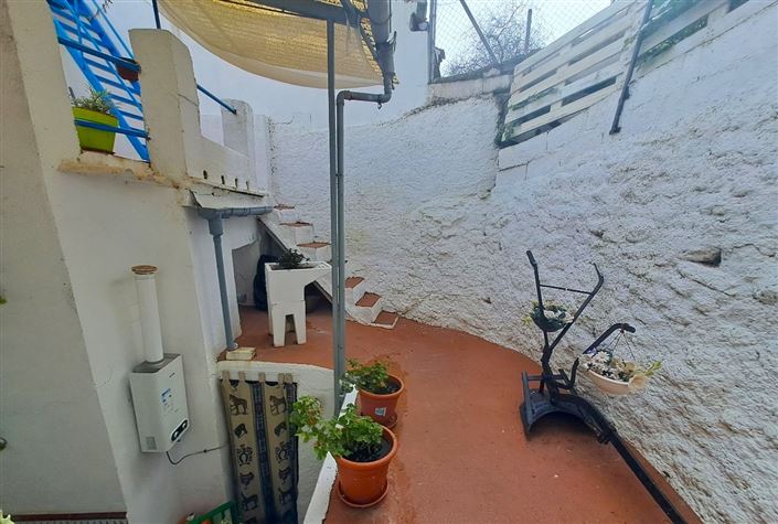 Image No.15-3 Bed Townhouse for sale