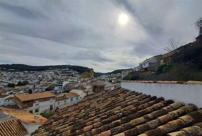 Image No.18-3 Bed Townhouse for sale