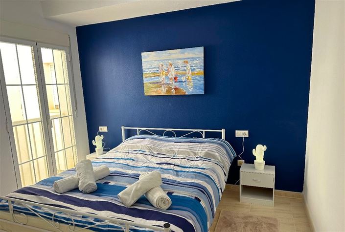 Image No.20-2 Bed Apartment for sale