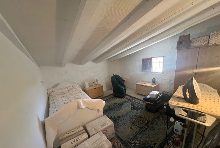 Image No.19-7 Bed Country House for sale