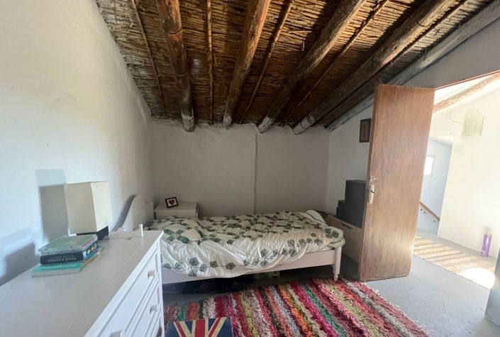 Image No.22-7 Bed Country House for sale