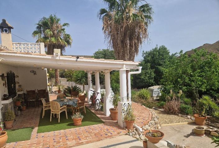 Image No.25-2 Bed Villa for sale