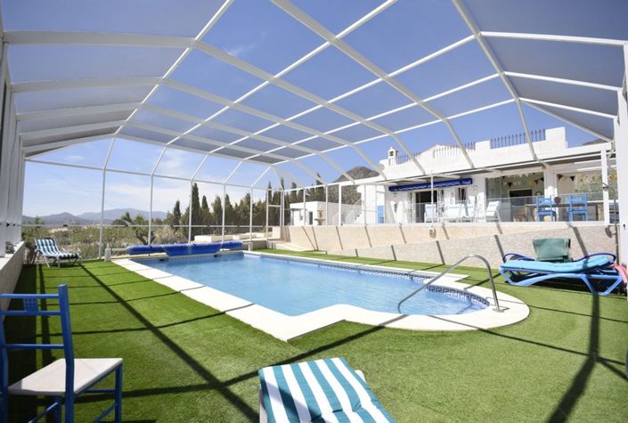 Image No.1-4 Bed Villa for sale