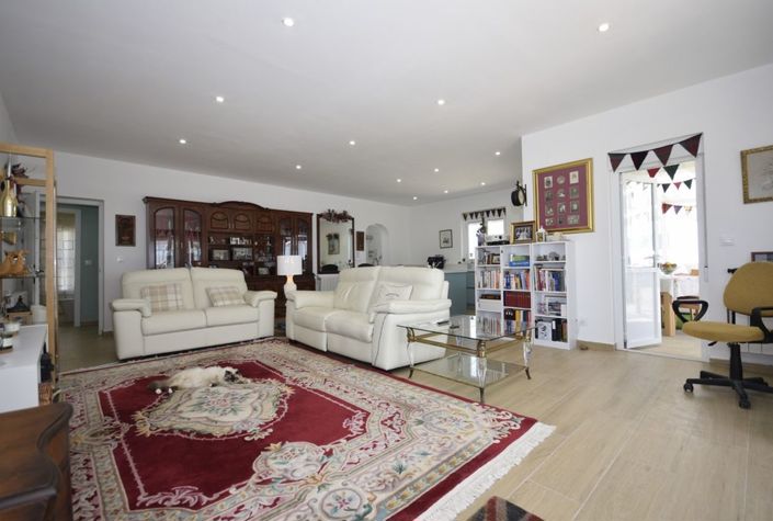 Image No.16-4 Bed Villa for sale