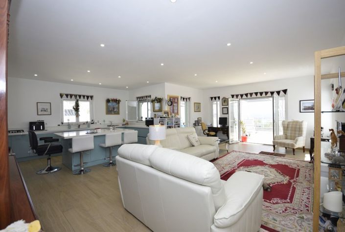 Image No.17-4 Bed Villa for sale