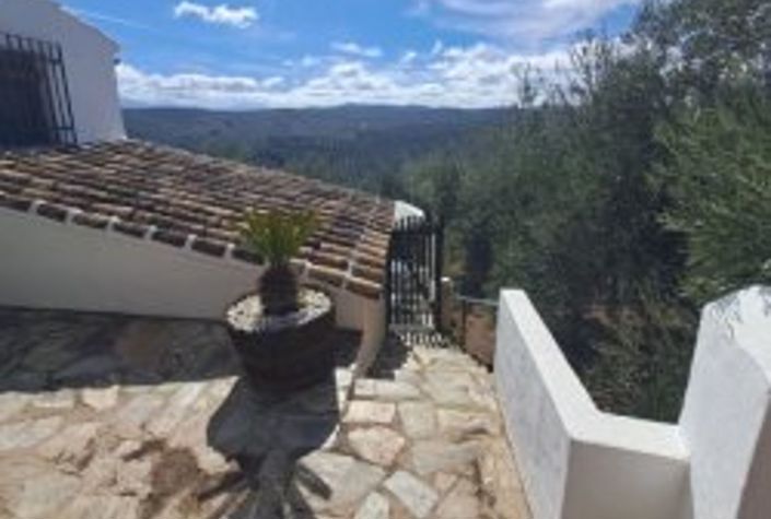 Image No.7-4 Bed Country House for sale