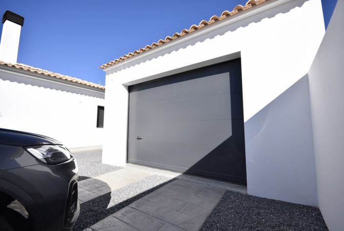 Image No.23-3 Bed Villa for sale