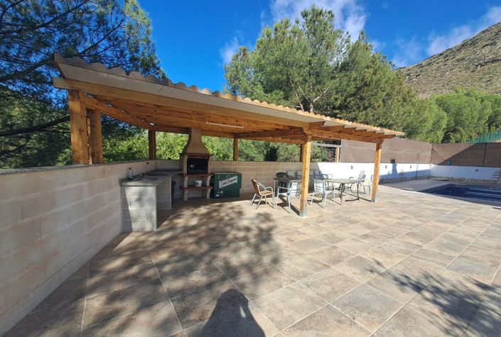 Image No.7-4 Bed Townhouse for sale