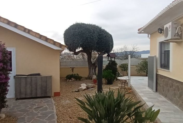 Image No.24-3 Bed Villa for sale