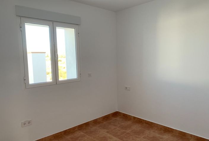 Image No.10-4 Bed Villa for sale