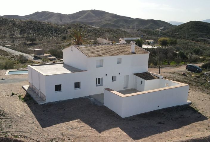 Image No.29-4 Bed Villa for sale