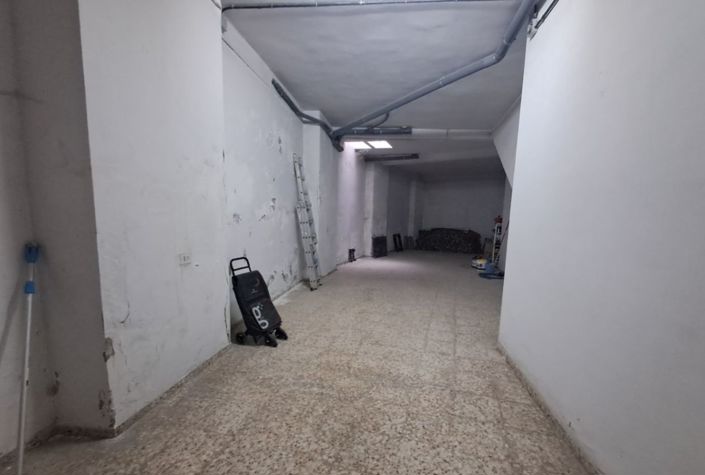 Image No.30-4 Bed Townhouse for sale