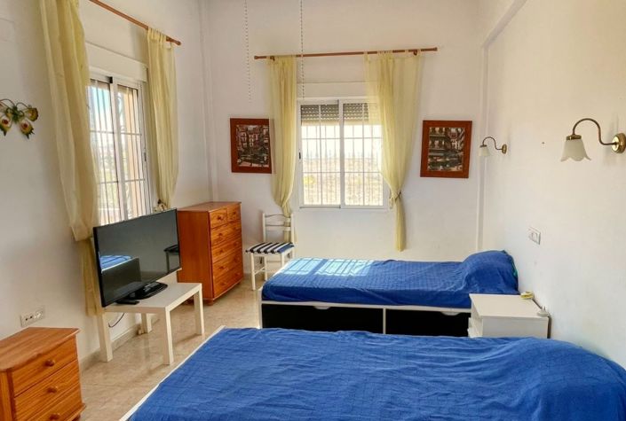 Image No.17-3 Bed Villa for sale