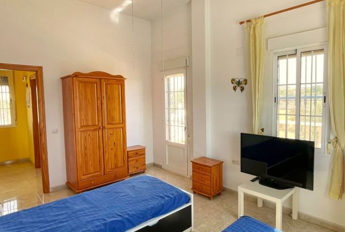 Image No.18-3 Bed Villa for sale