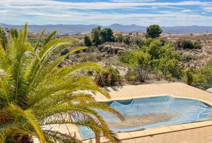 Image No.26-3 Bed Villa for sale