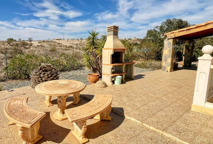 Image No.27-3 Bed Villa for sale