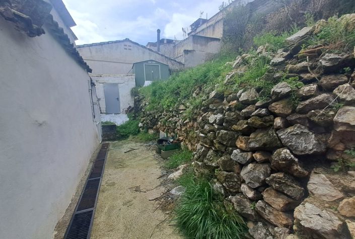 Image No.18-3 Bed Townhouse for sale