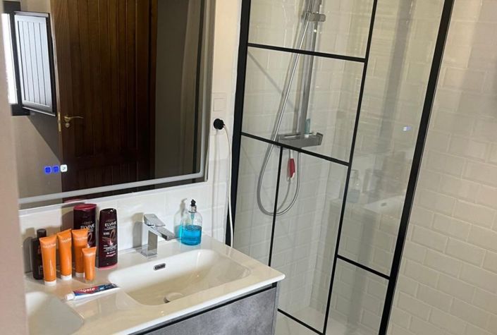 Image No.21-4 Bed Country House for sale