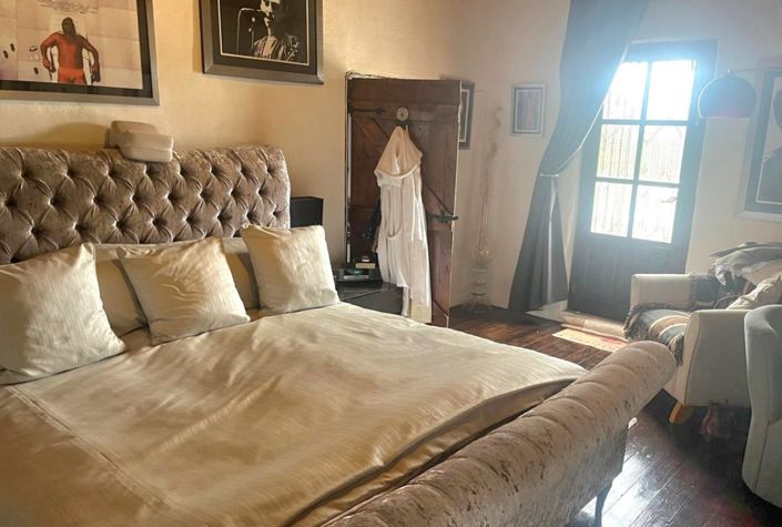 Image No.26-4 Bed Country House for sale