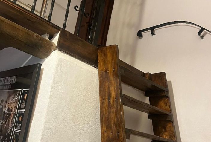 Image No.31-4 Bed Country House for sale