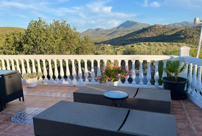 Image No.33-4 Bed Country House for sale