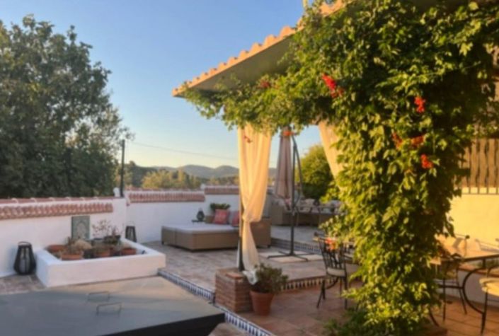 Image No.36-4 Bed Country House for sale