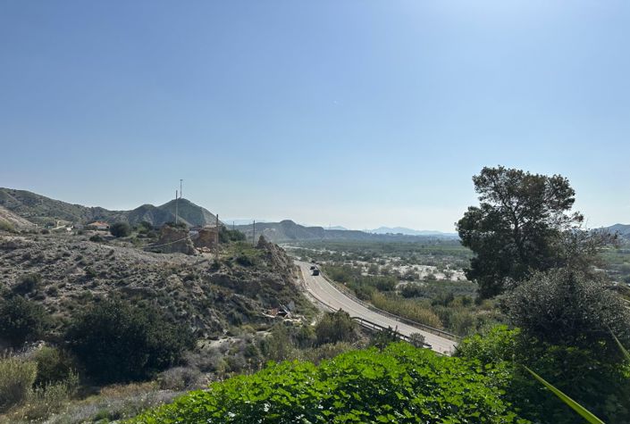 Image No.2-4 Bed Country House for sale