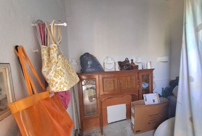 Image No.16-4 Bed Townhouse for sale