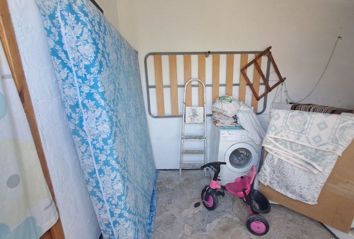 Image No.23-4 Bed Townhouse for sale