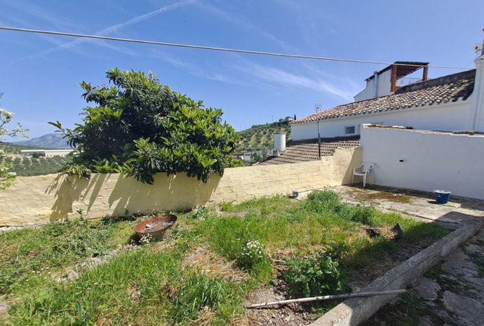 Image No.28-4 Bed Townhouse for sale