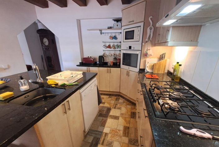 Image No.7-5 Bed Country House for sale