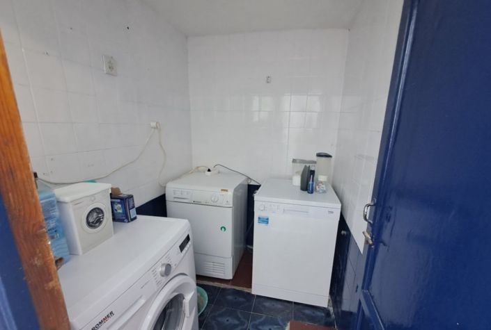 Image No.21-3 Bed Townhouse for sale