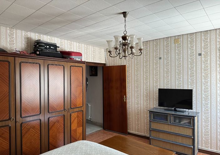 Image No.20-5 Bed Country House for sale