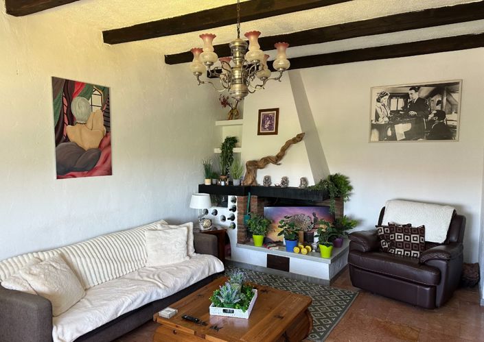 Image No.2-5 Bed Country House for sale